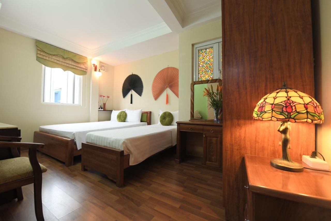 Holiday Lakeview Hotel Hanoi Eksteriør bilde